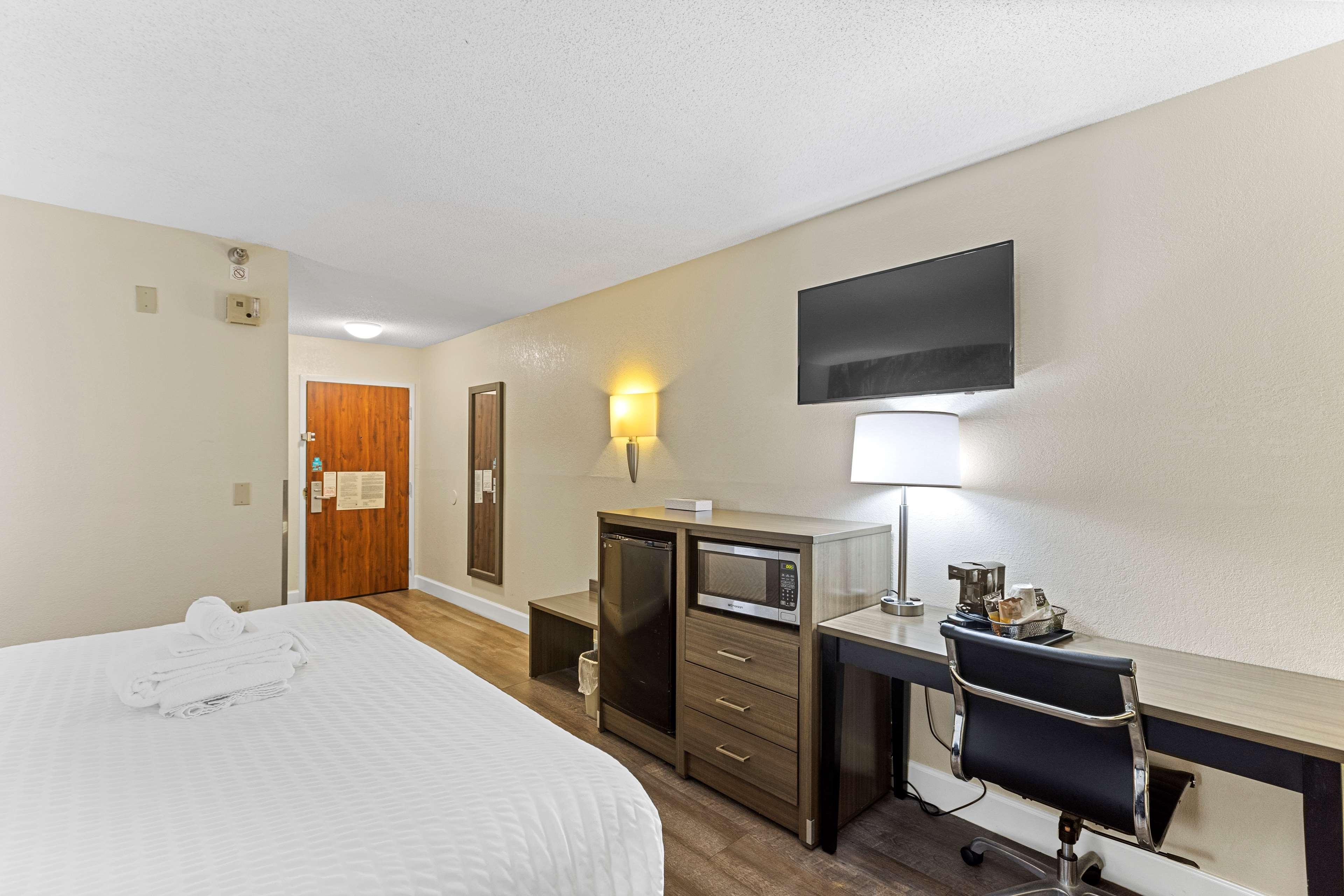 Hotel Glō Western Savannah-gateway I-95 Georgetown