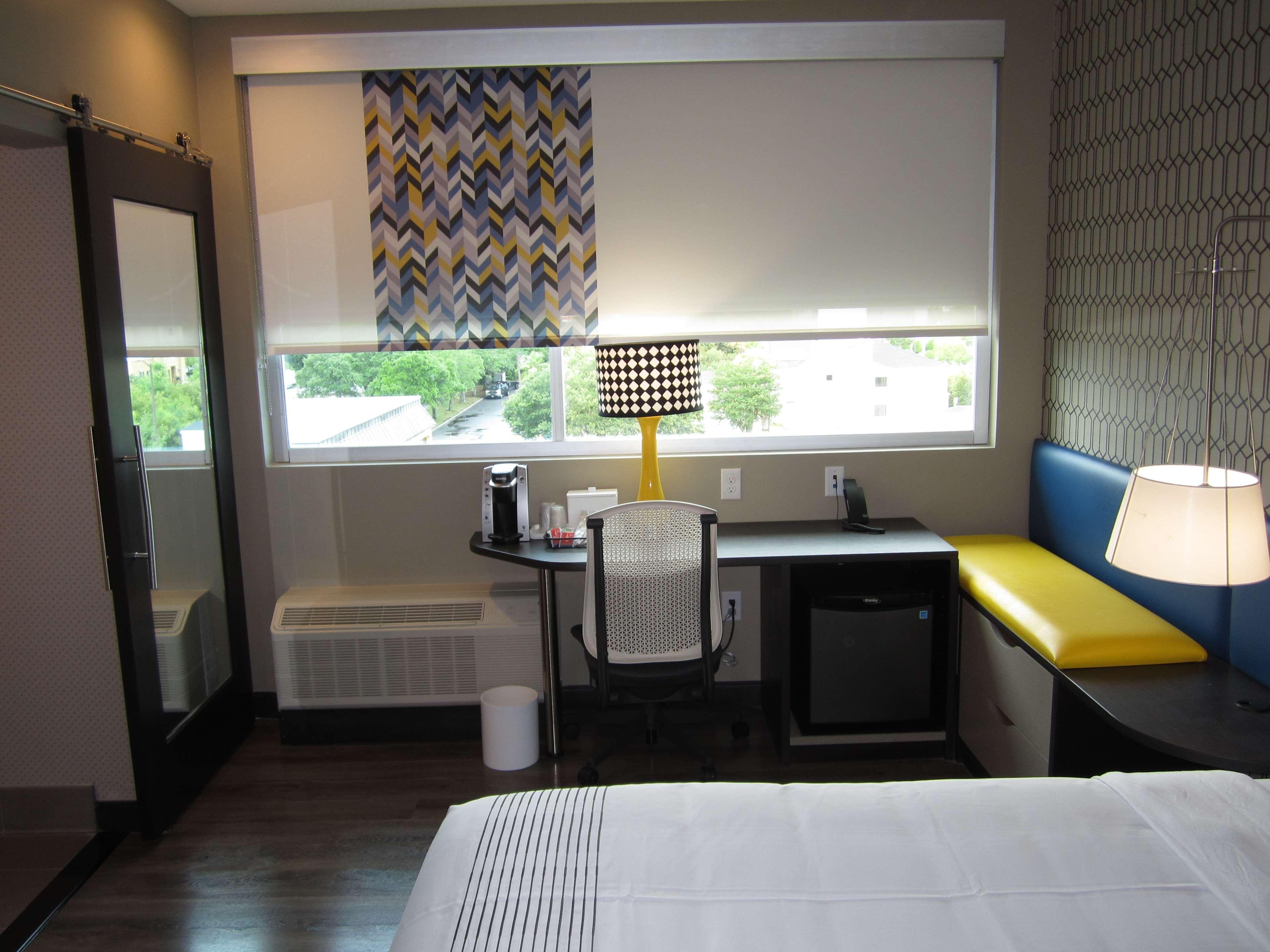 Glō Western Savannah-gateway I-95 Hotel 3*