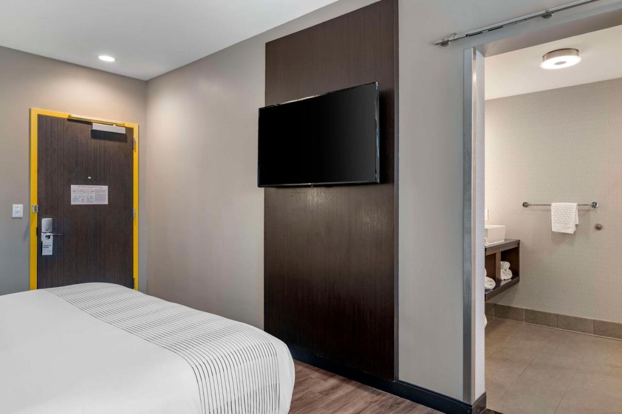 Hotel Glō Western Savannah-gateway I-95 Georgetown
